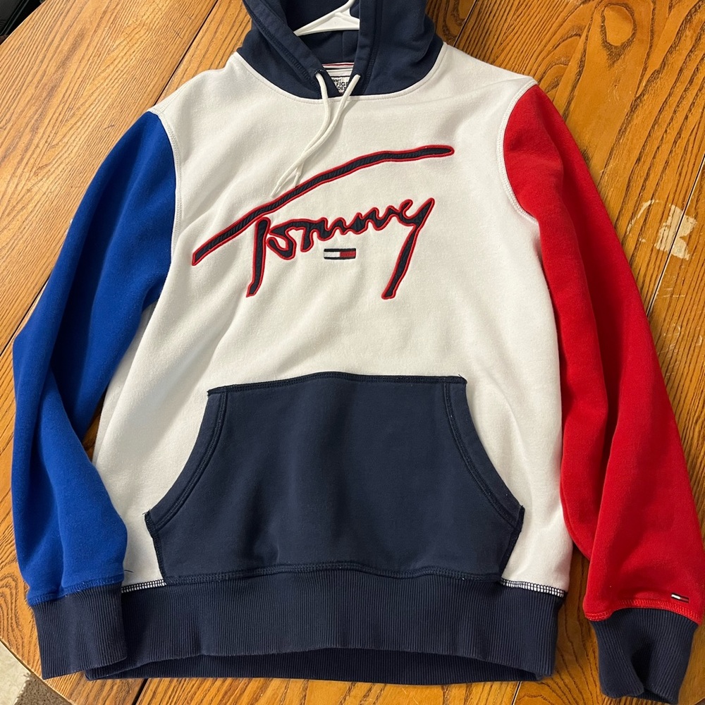 ✅{offers} Tommy Hilfiger Sweatshirt / Hoodie